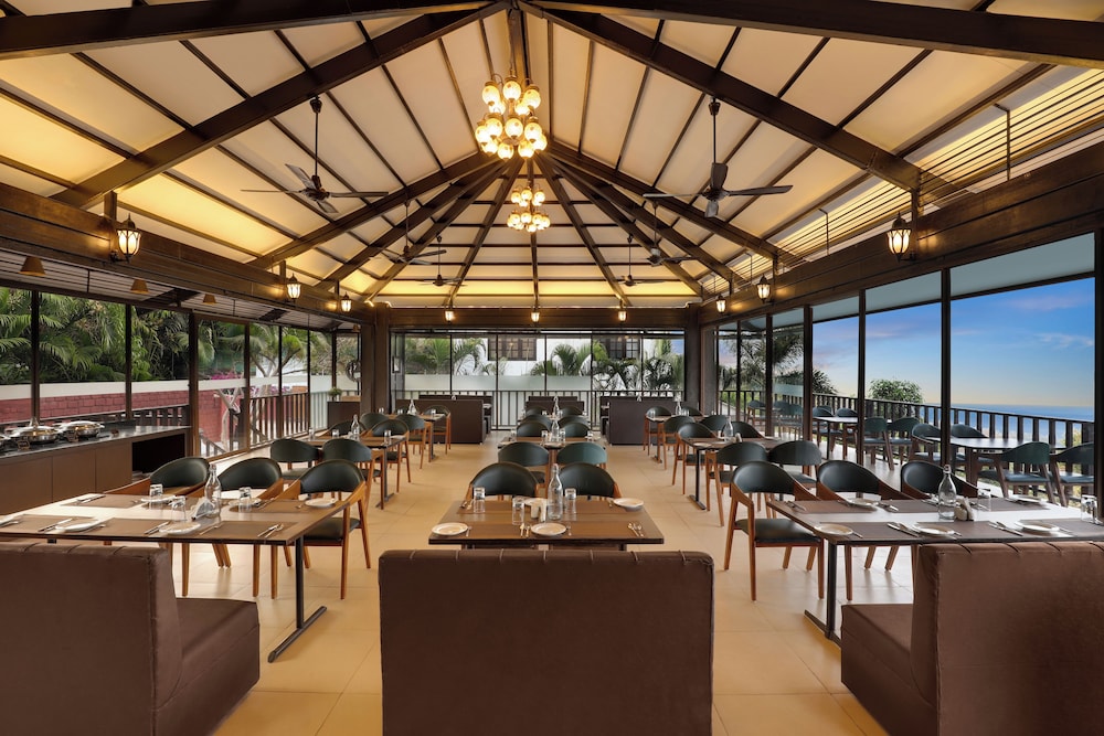 Lemon Tree Hotel Dapoli 34/50