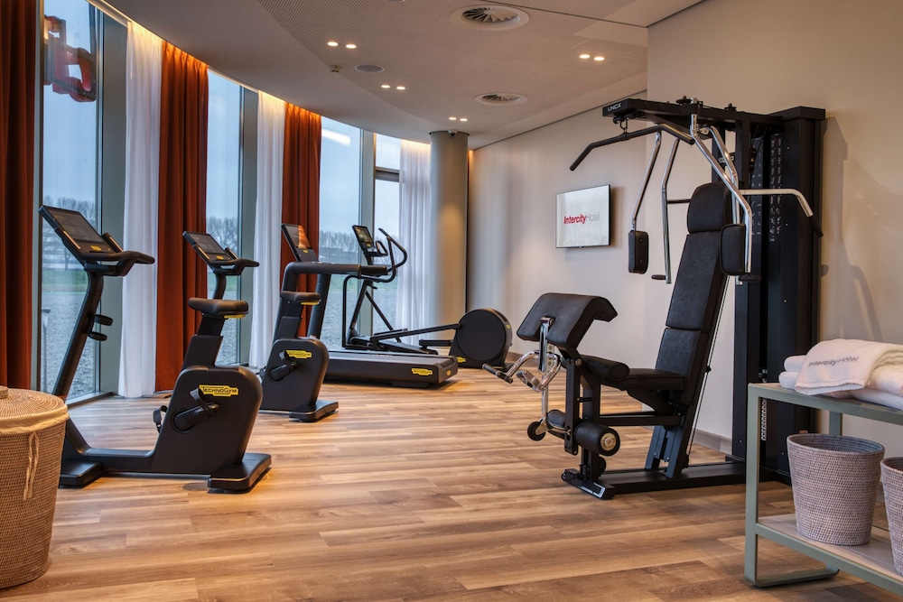 IntercityHotel Amsterdam Airport 36/60