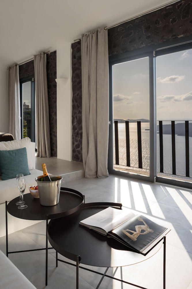 Panorama Suites 55/76