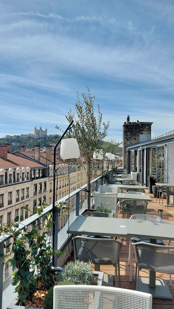 MAISON NO 5/72