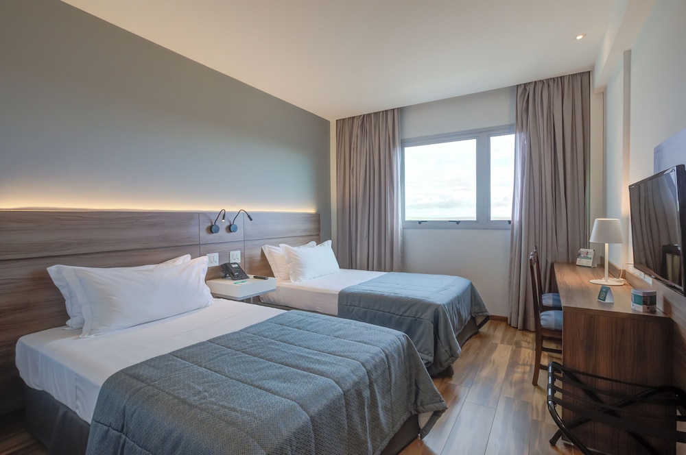 Bourbon Cambara Hotel 10/36