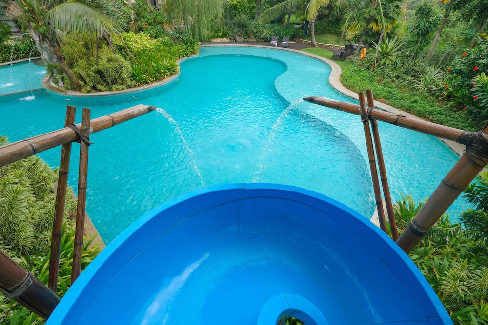 Royal Tulip Springhill Resort Jimbaran 11/70
