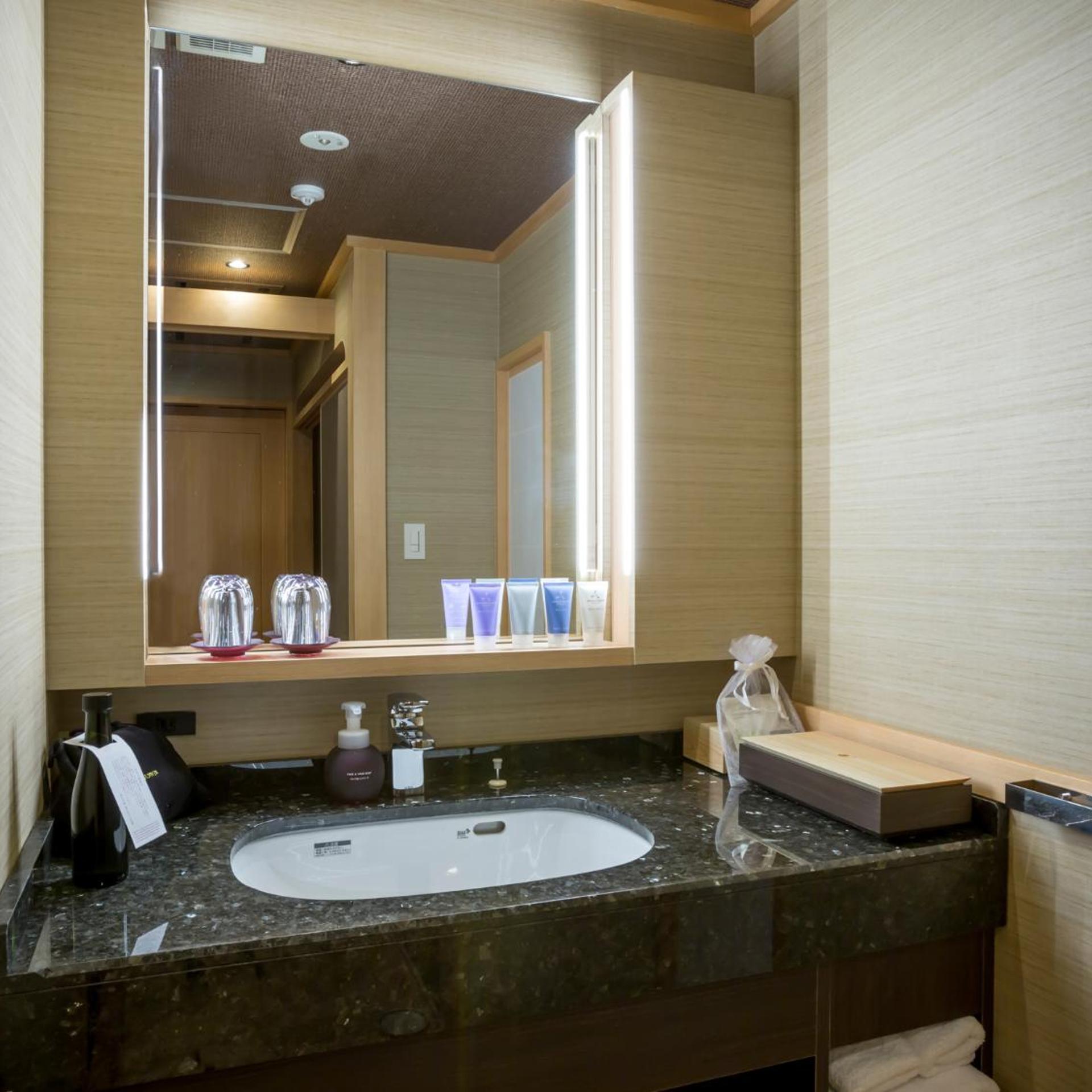 Grand, Twin Beds, Outdoor Bath، Saka Hotel Kyoto 5/5