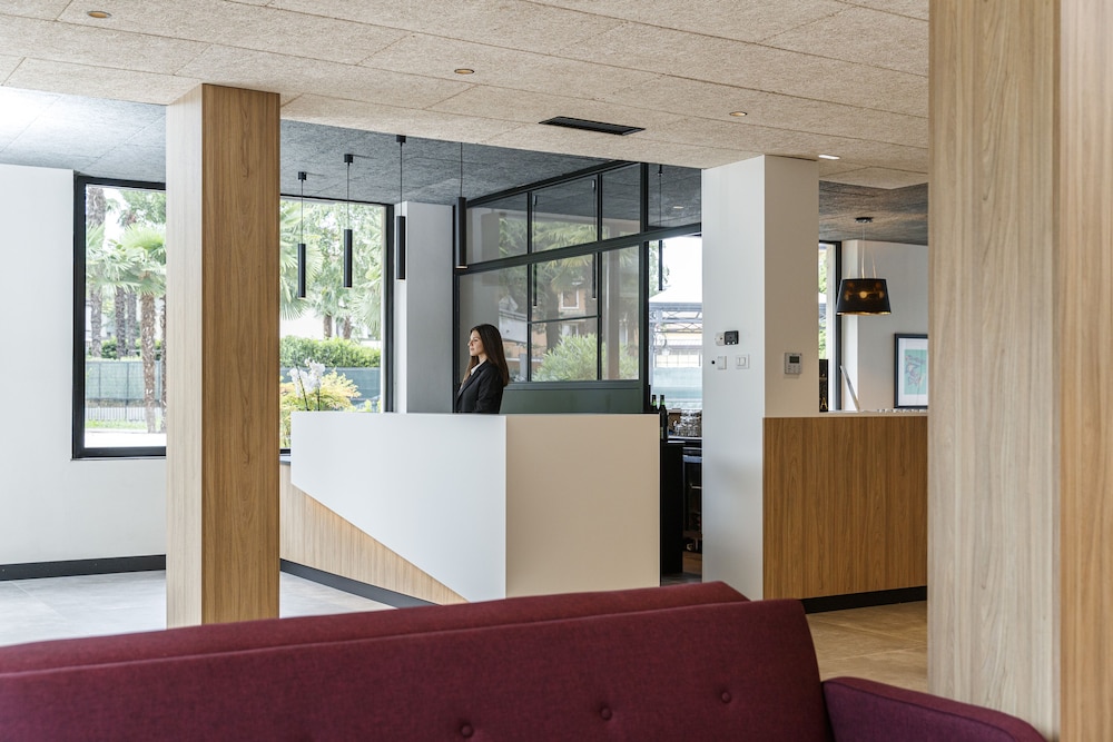 Arco Smart Hotel 5/27