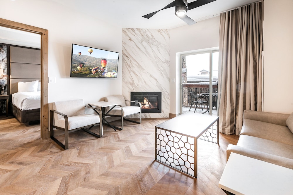 Canyons Village Condos By All Seasons Resort Lodging 43/66