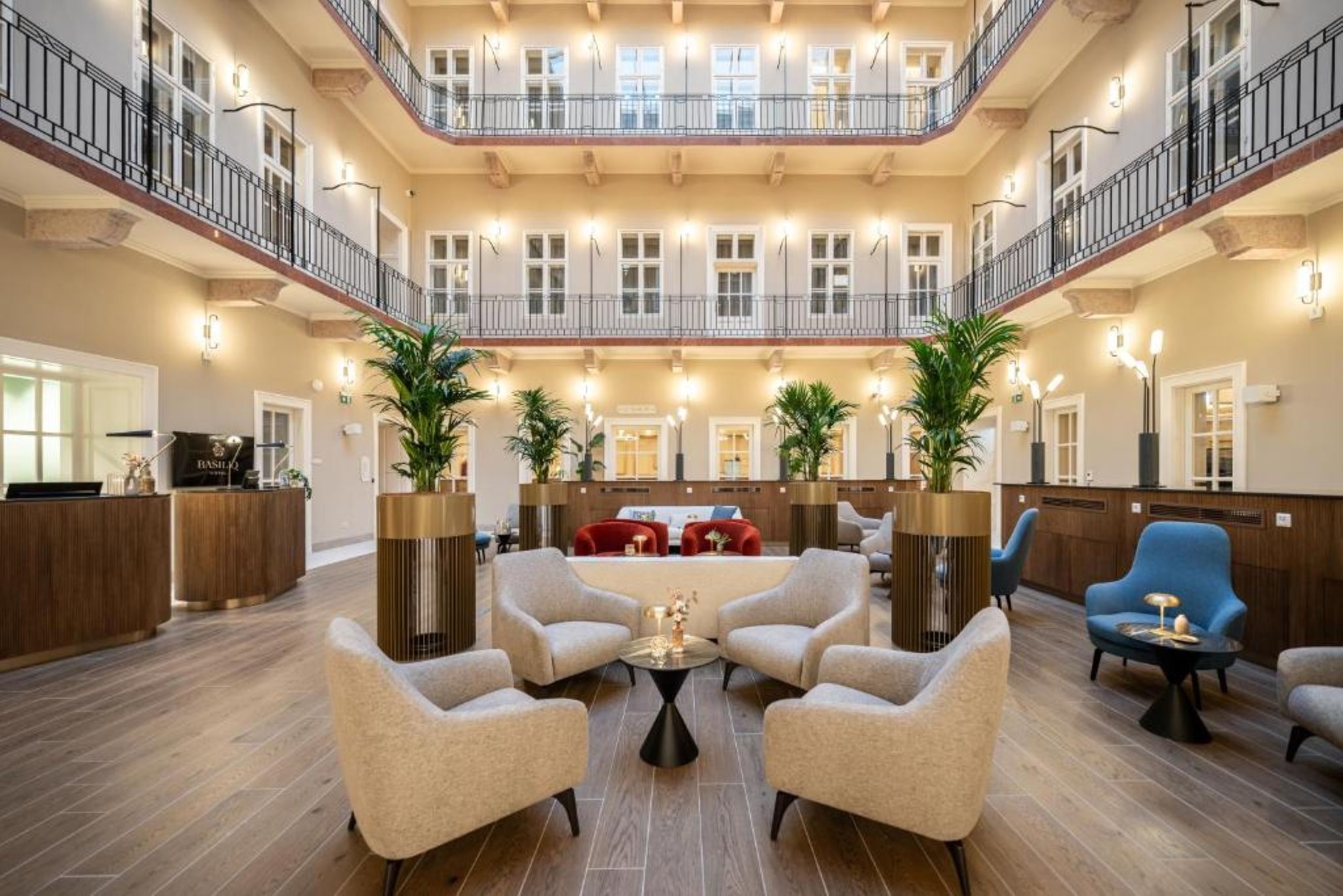 Basiliq Hotel 32/50