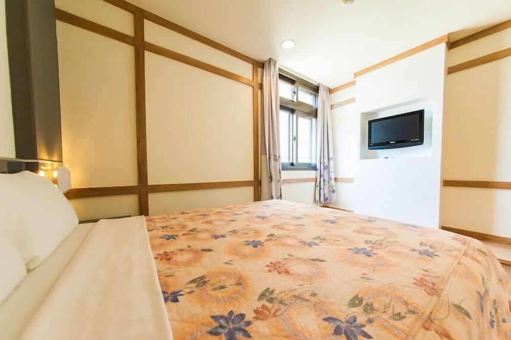 Meifon Hotel 10/31