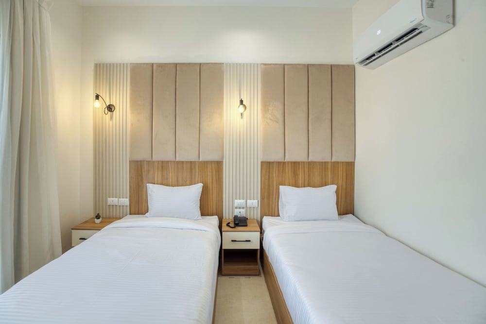 Mazar Pyramids Hotel 13/50