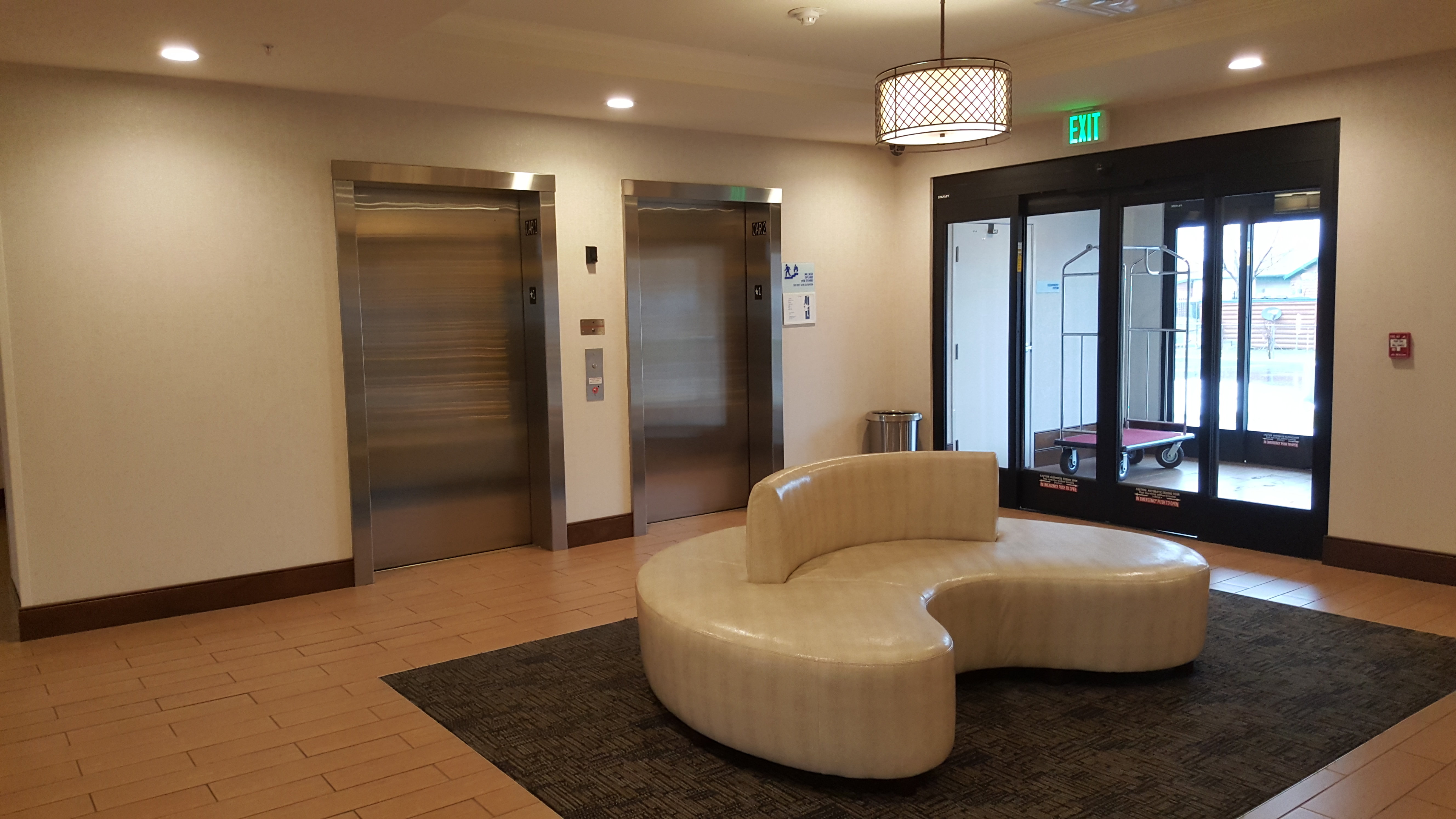 Holiday Inn Express Suites Springville South Provo Area 45/73