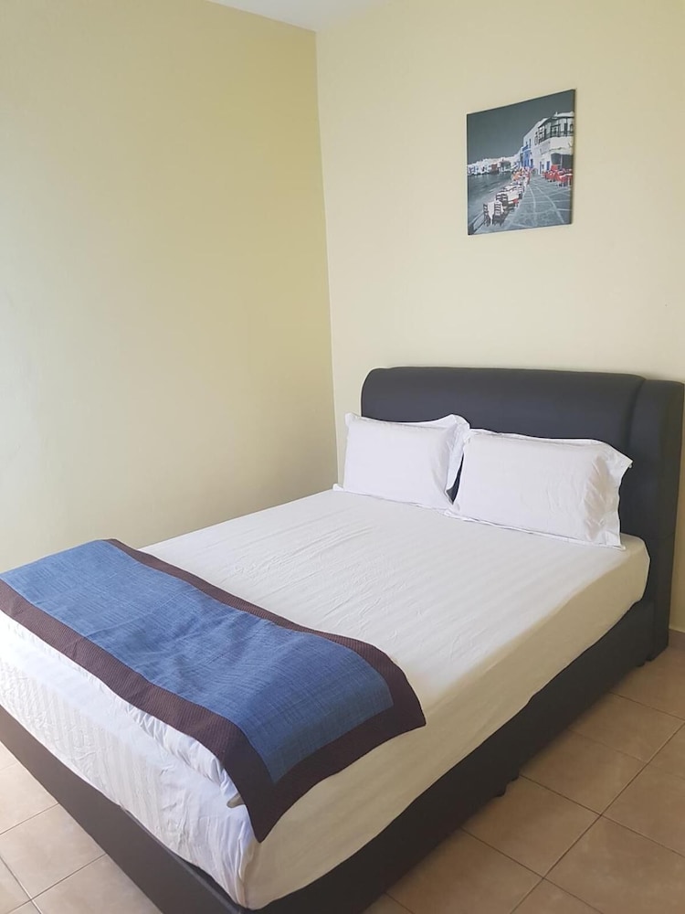 Maha Hotel 18/49