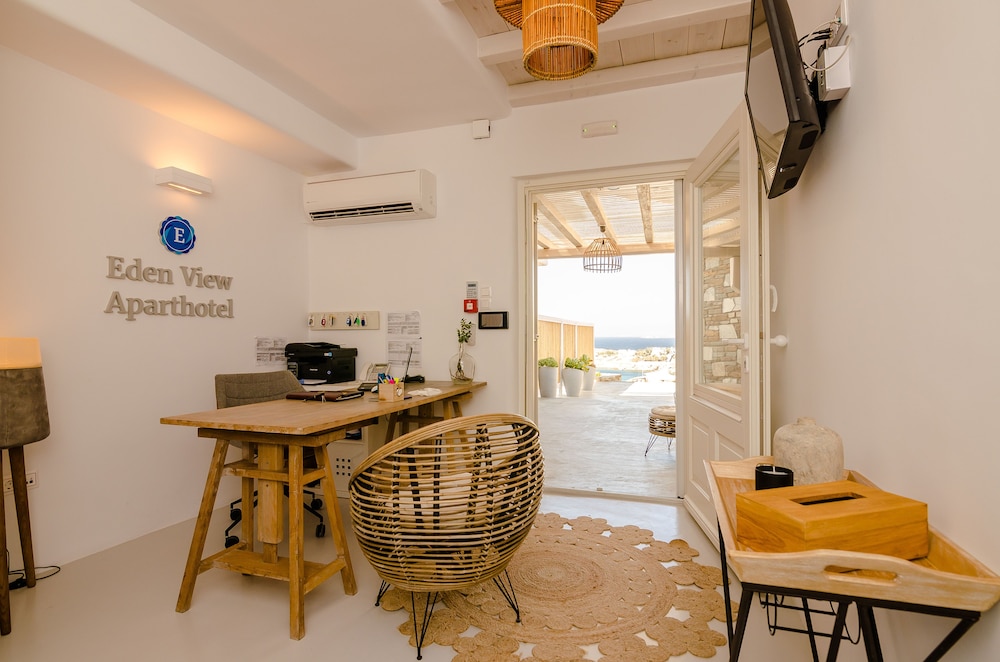 Eden View Suites & Villas 58/72