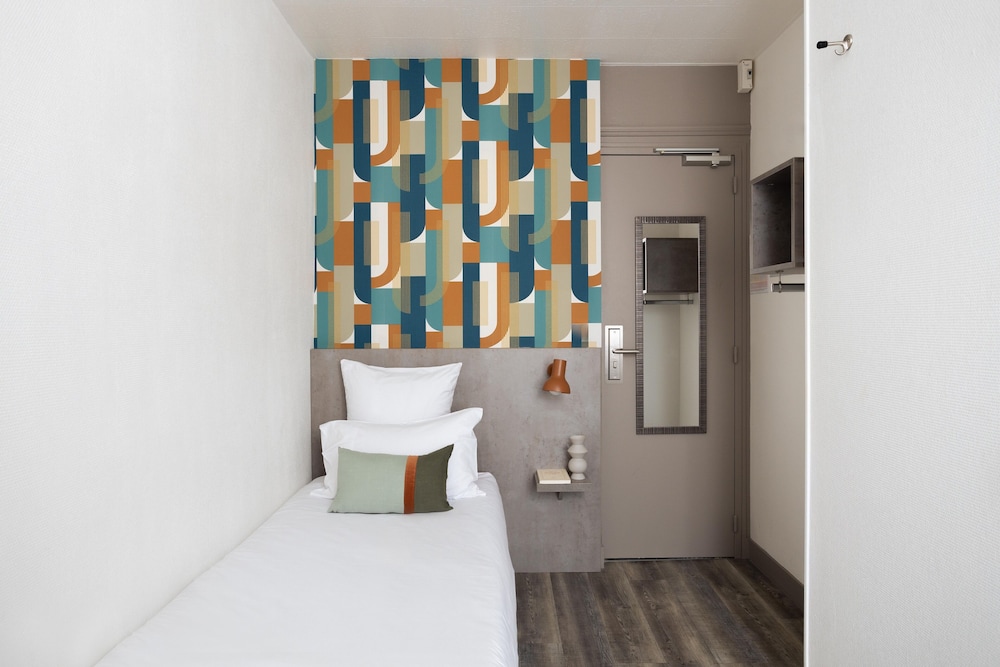 CITOTEL L'UNIVERS 13/34