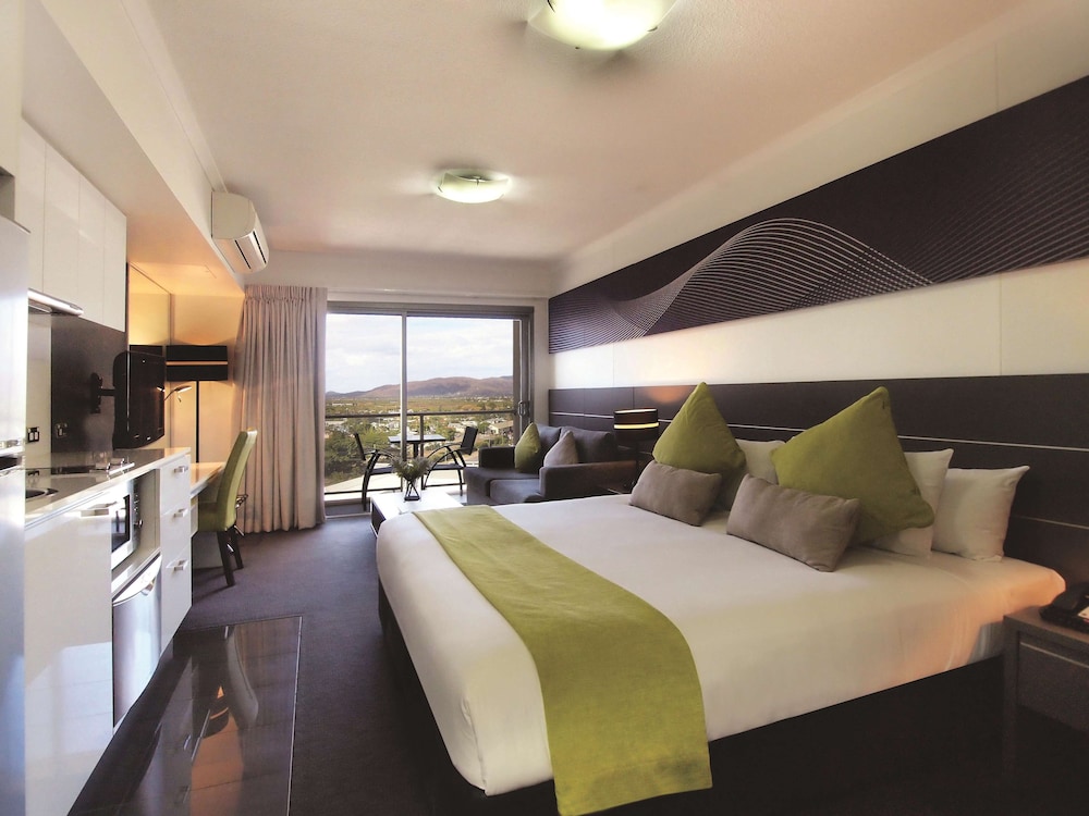 Oaks Townsville Metropole Hotel 20/69