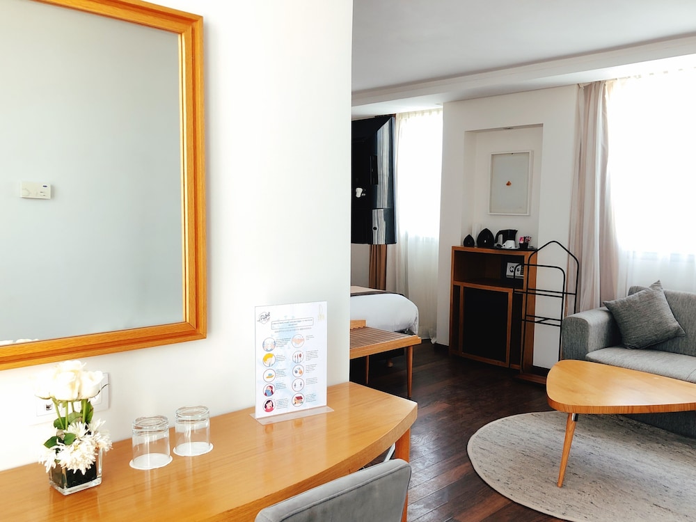 Le Pietri Urban Hotel 31/50
