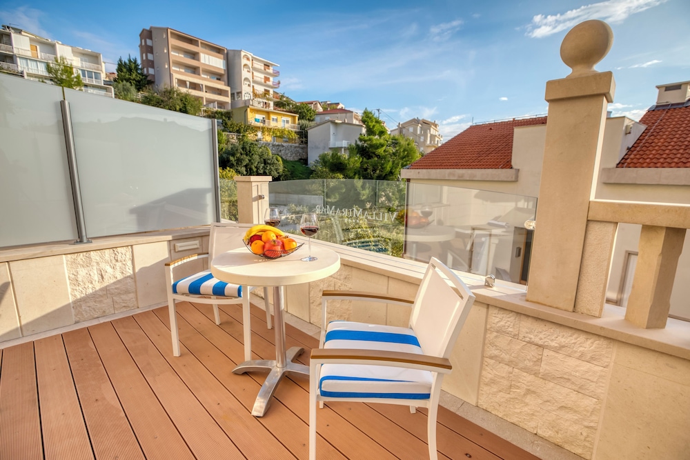 Villa MiraMar 39/50