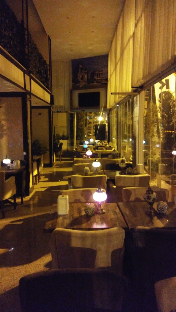 Korykos Hotel 13/24