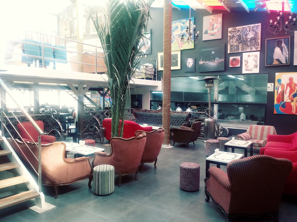 Sanblas Backpacker Hostel 48/68