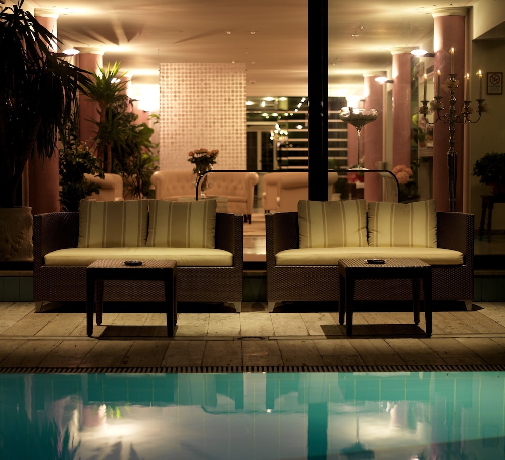 Hotel Feldberg Riccione 46/50