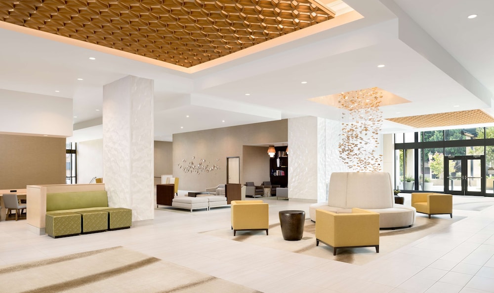 Hyatt Place Pasadena 12/66