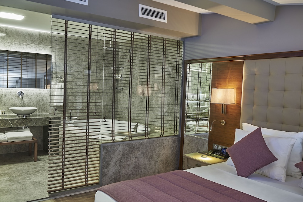 Renata Boutique Hotel 41/41