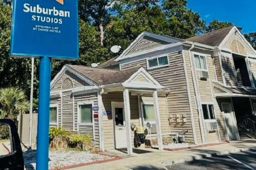 Suburban Extended Stay Abercorn photo1