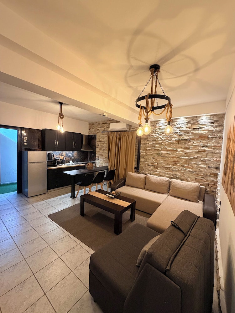 Kensho Skiathos Apartments 28/50