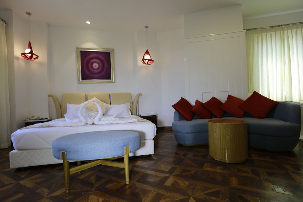 Hotel Pal Heights Mantra 16/47