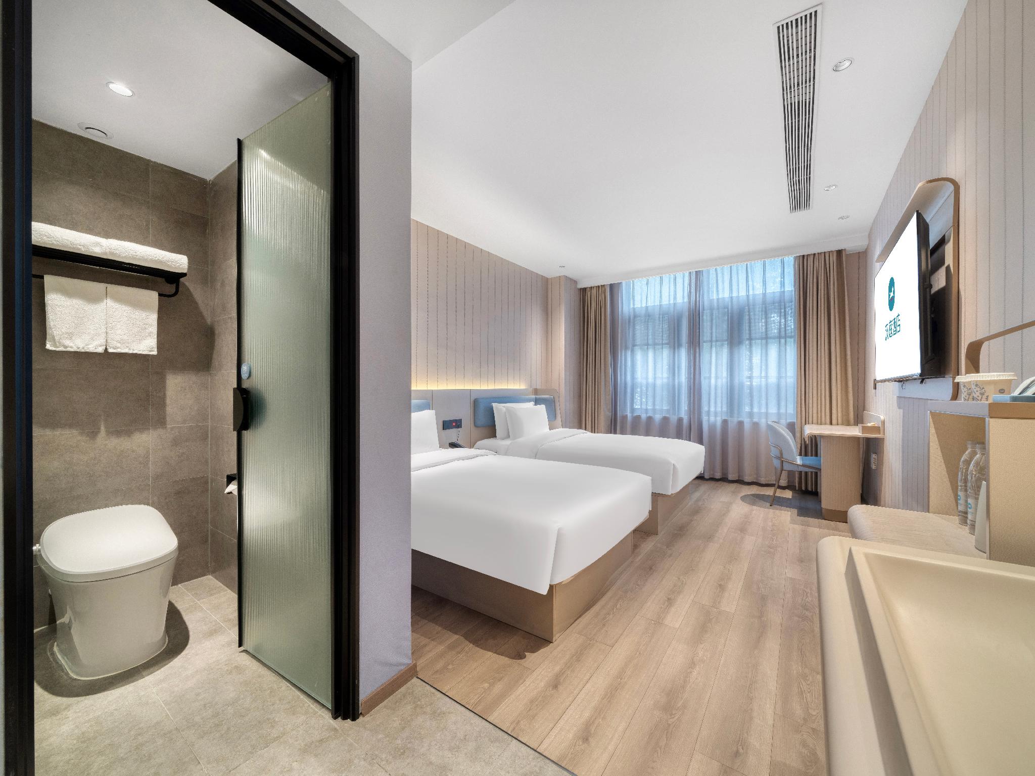 Business, Twin Beds