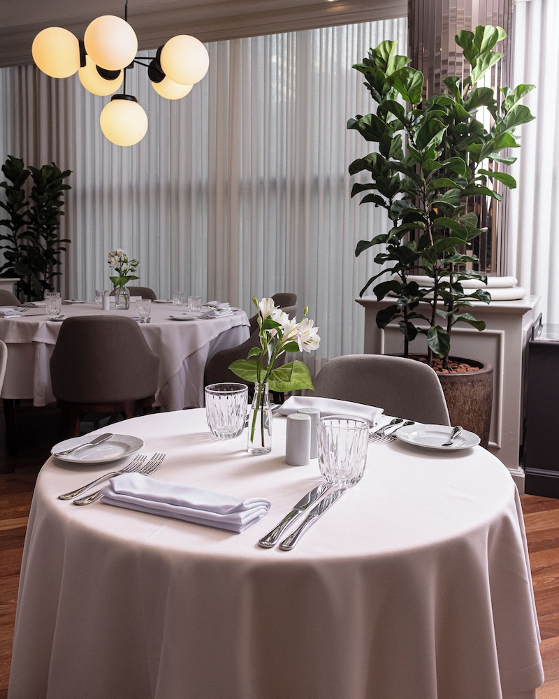 Bourbon Curitiba Hotel & Suites 36/50