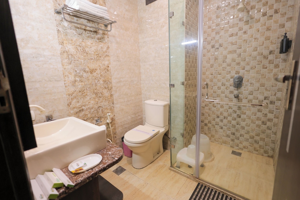 Hotel Krishnam 49/50