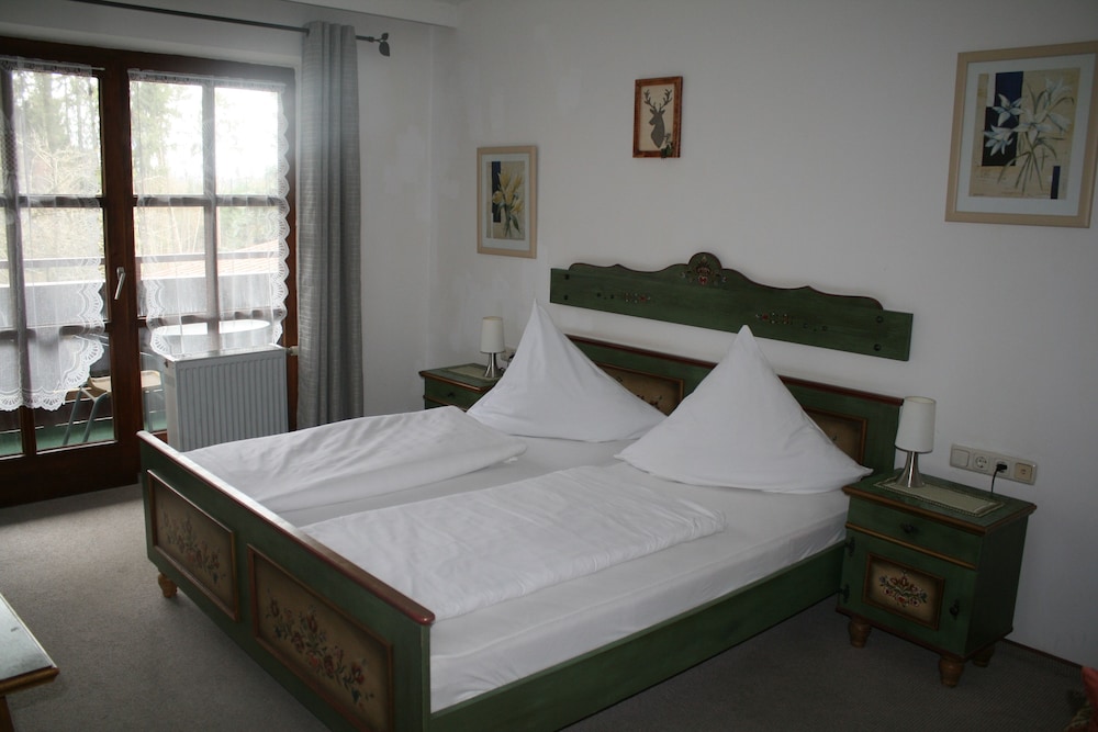 Waldpension Jagerstüberl 8/50
