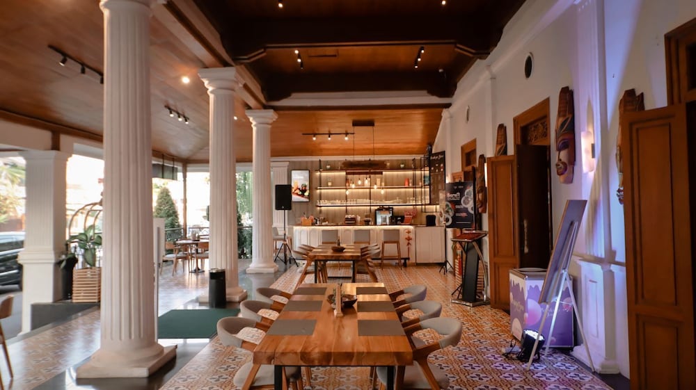 Solia Hotel Yosodipuro Solo 34/52