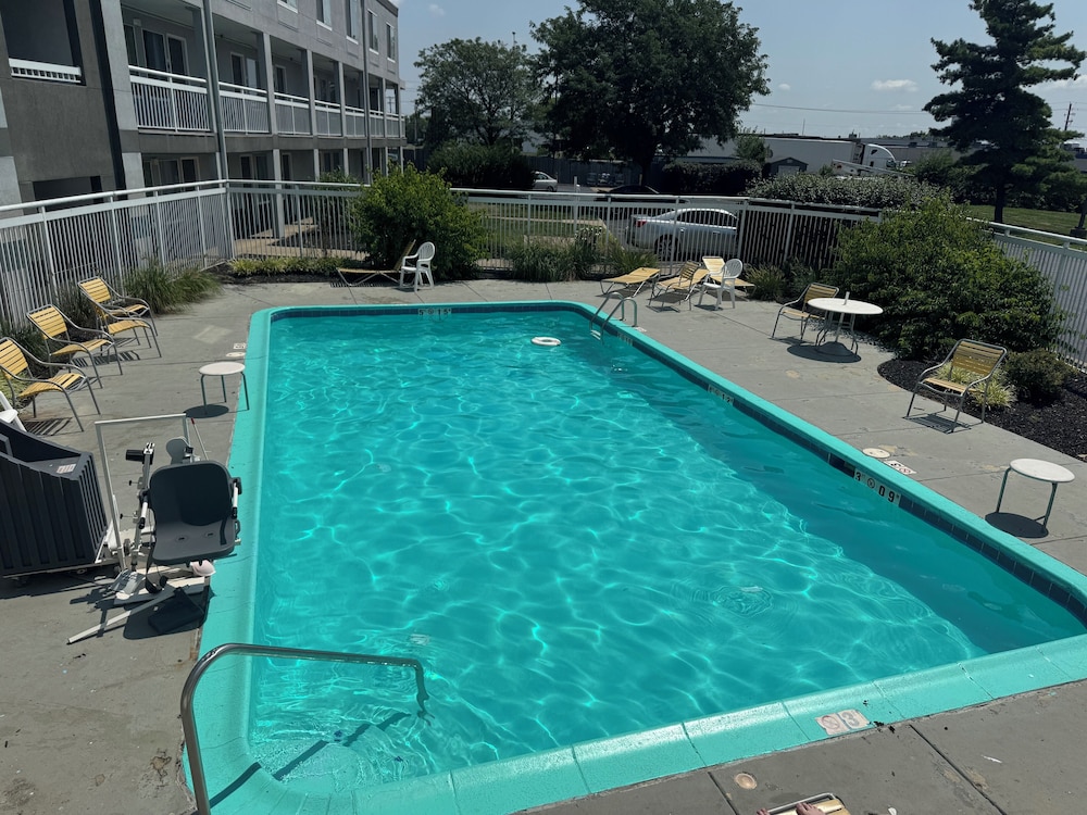 Wingate by Wyndham Dayton North 26/50