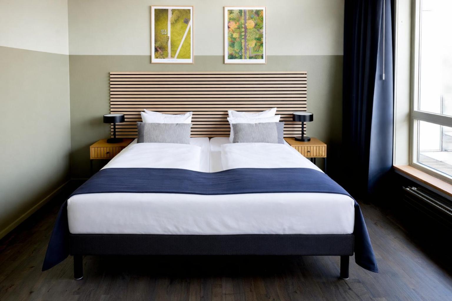 Basic, Double Bed