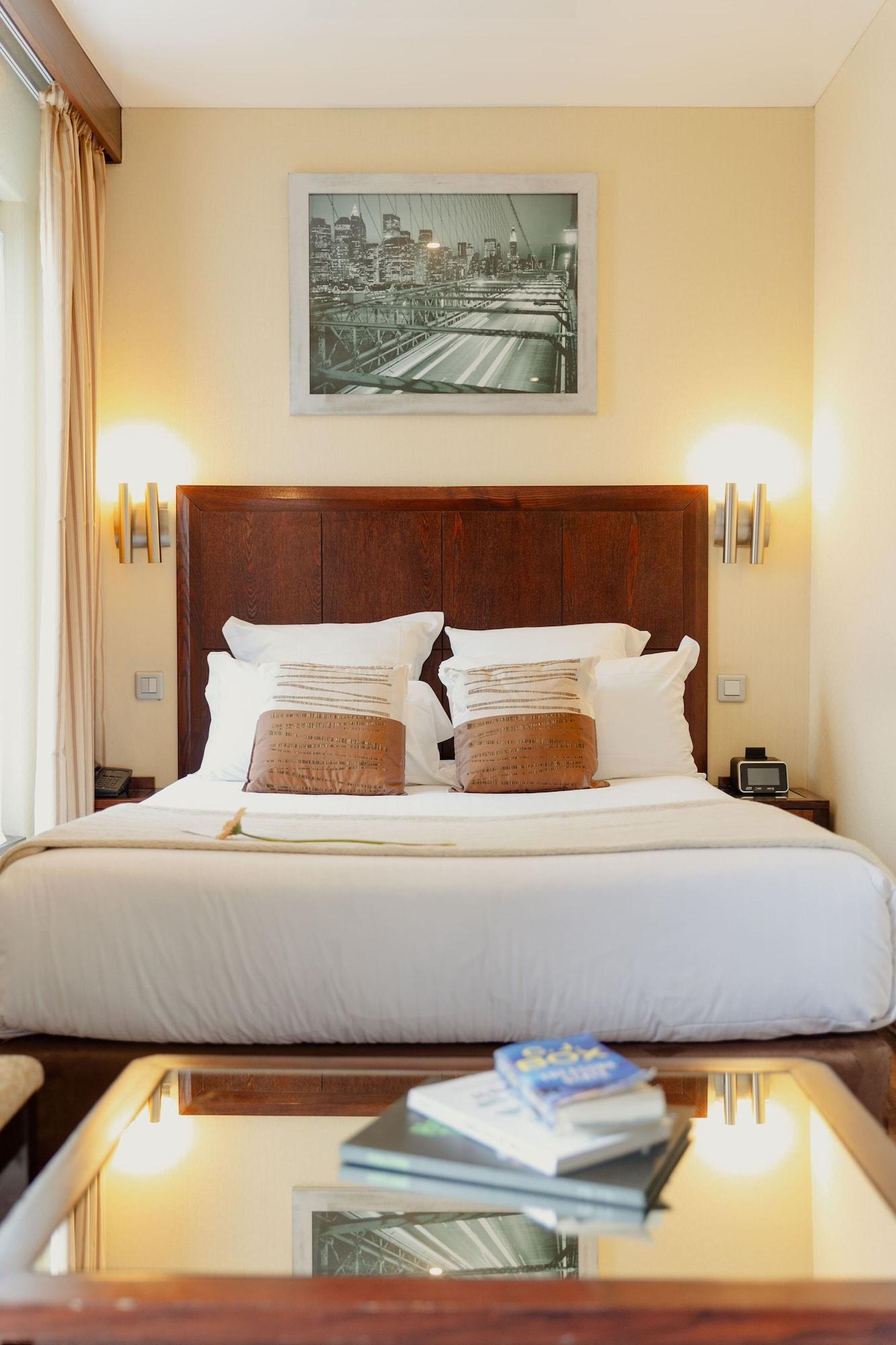 غرفة بريفيليج بشرفة