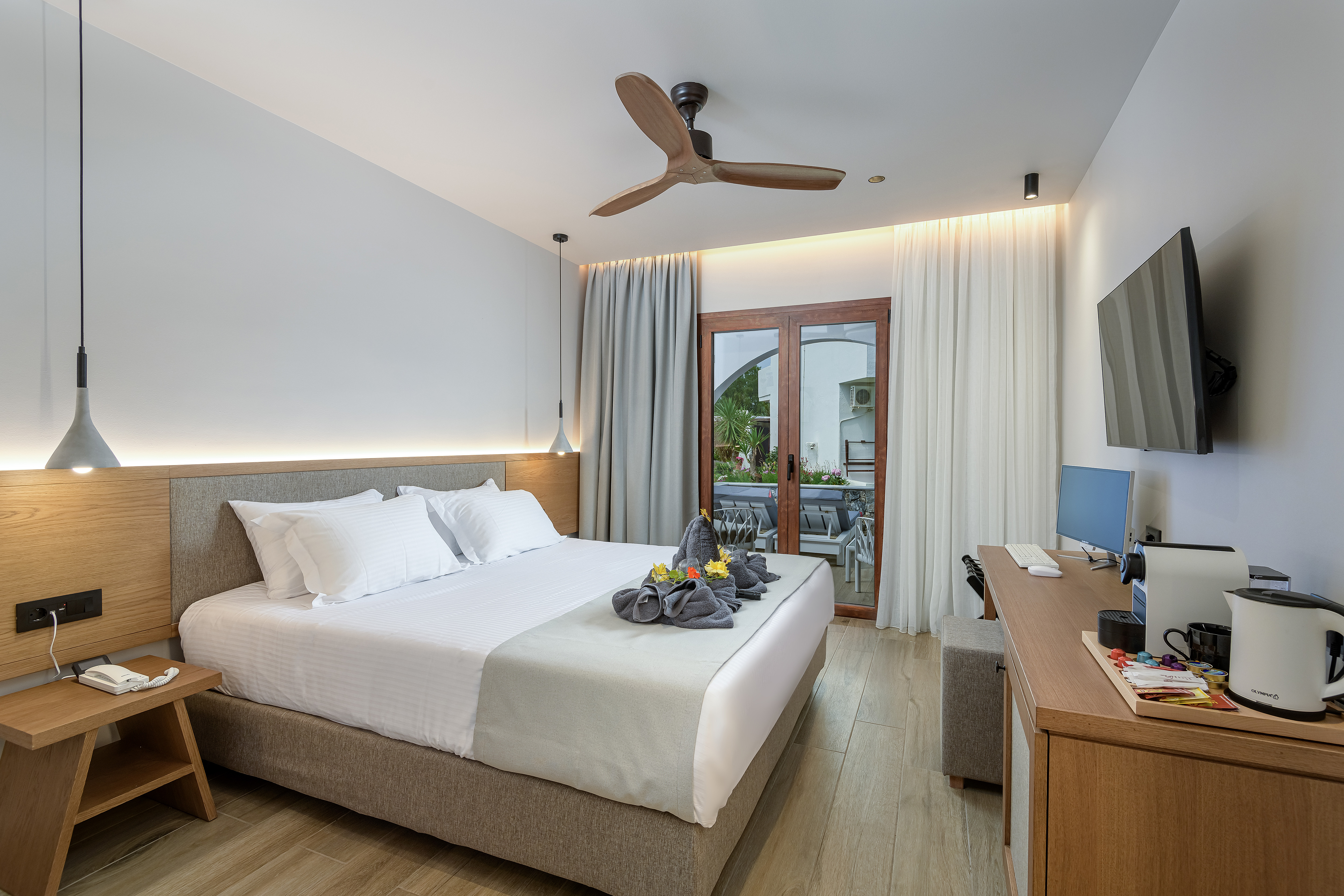 Gaia Garden Hotel 11/50