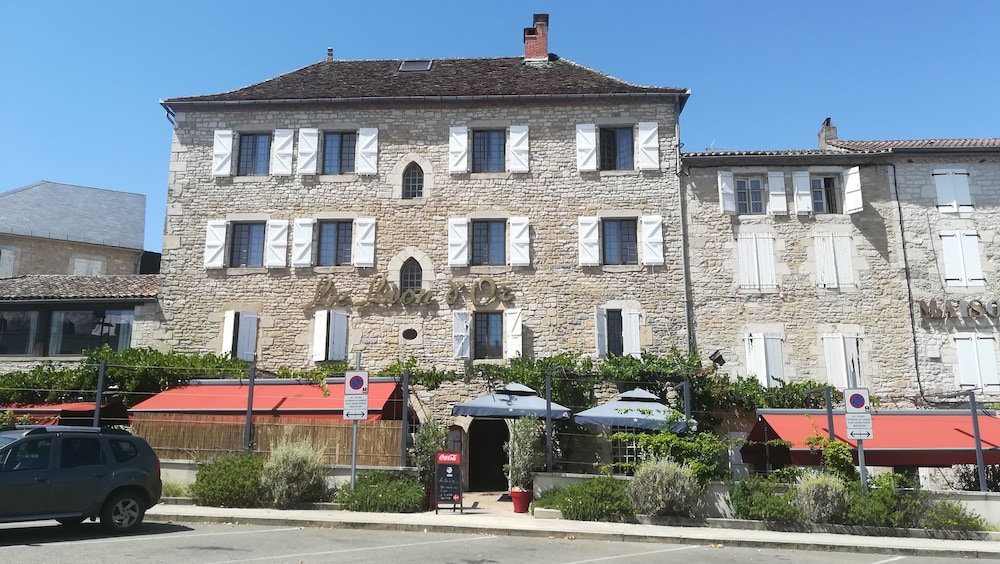 HOTEL LE LION D'OR 4/50