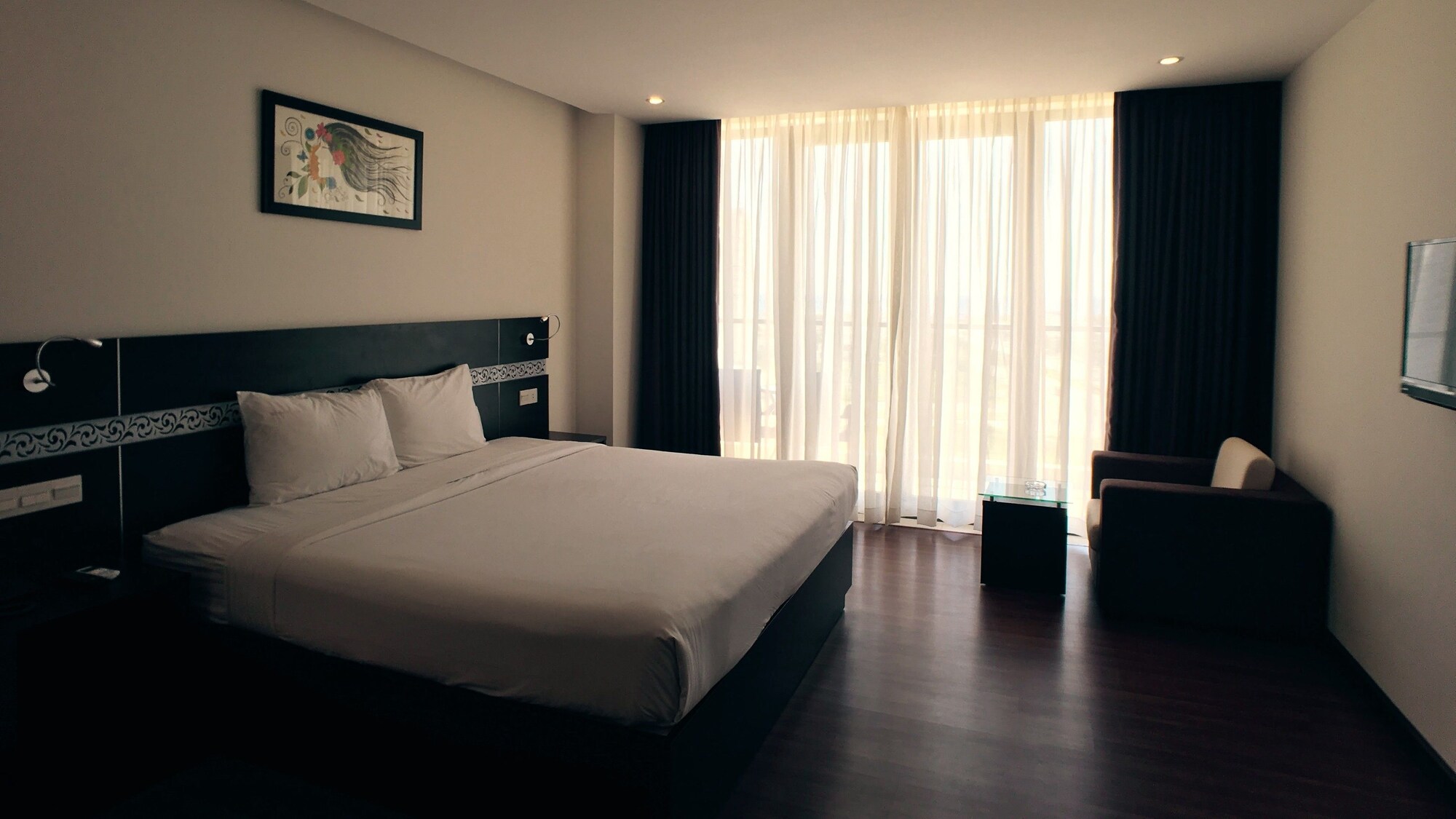 DELUXE, BALCONY