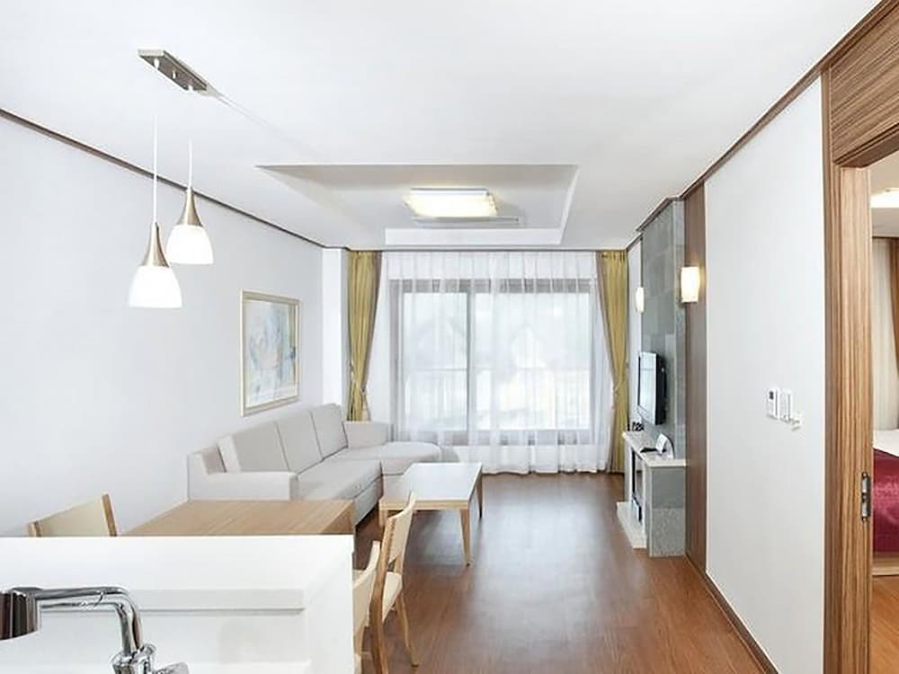 Holiday Inn & Suites Alpensia Pyeongchang Suites 41/73