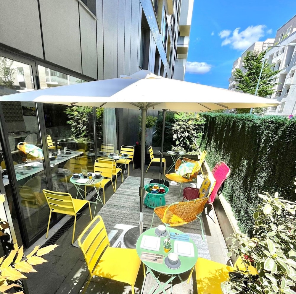 Residhome Asnieres Park 38/41