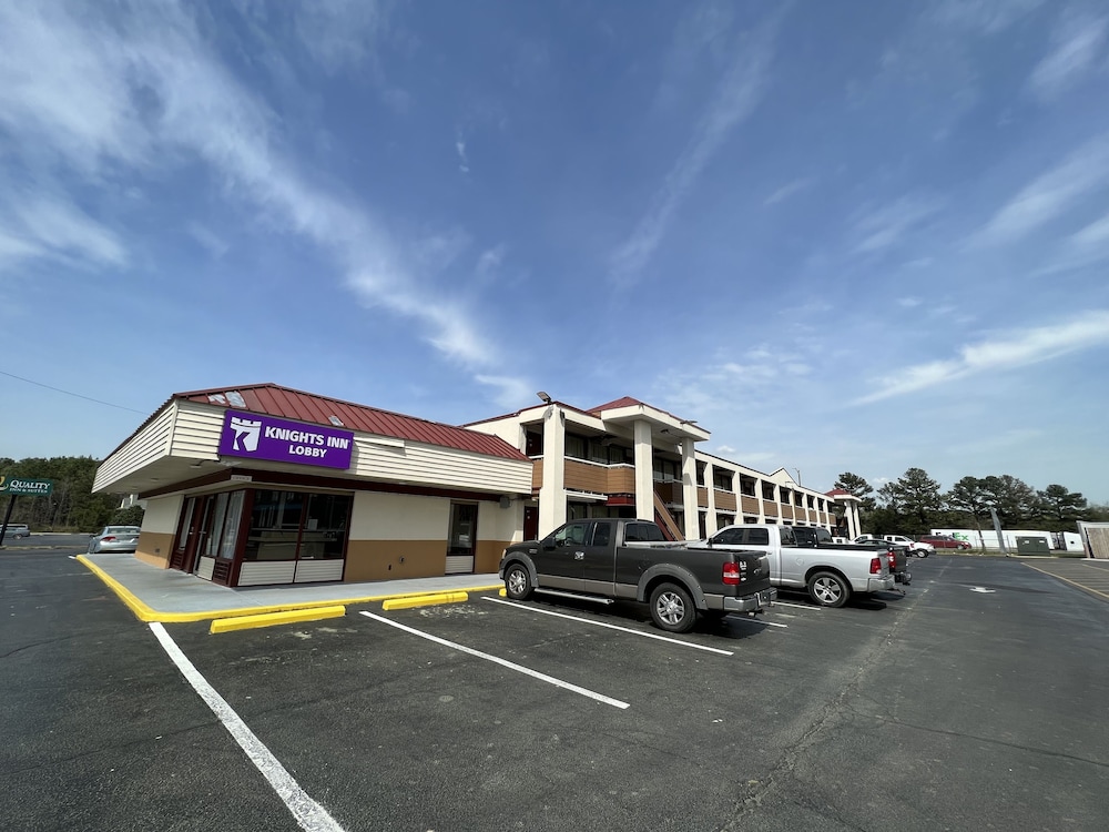 Knights Inn Ashland 21/22