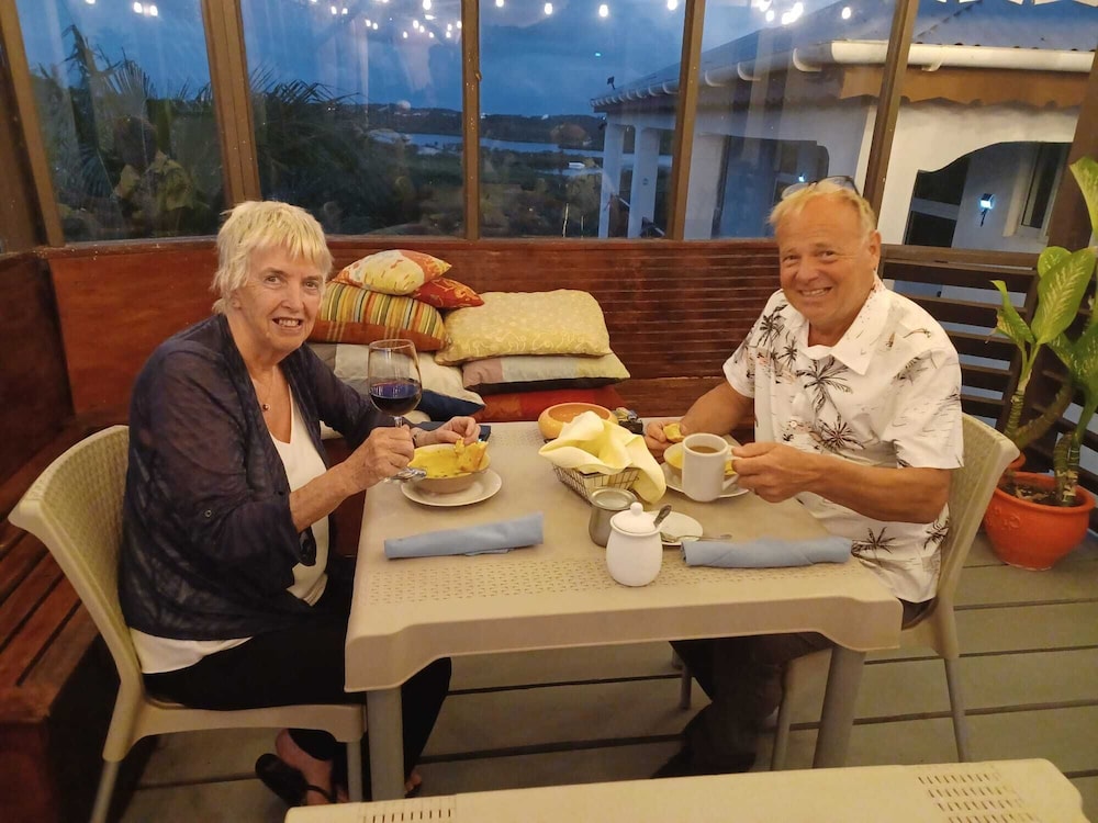 Ellen Bay Inn 26/50