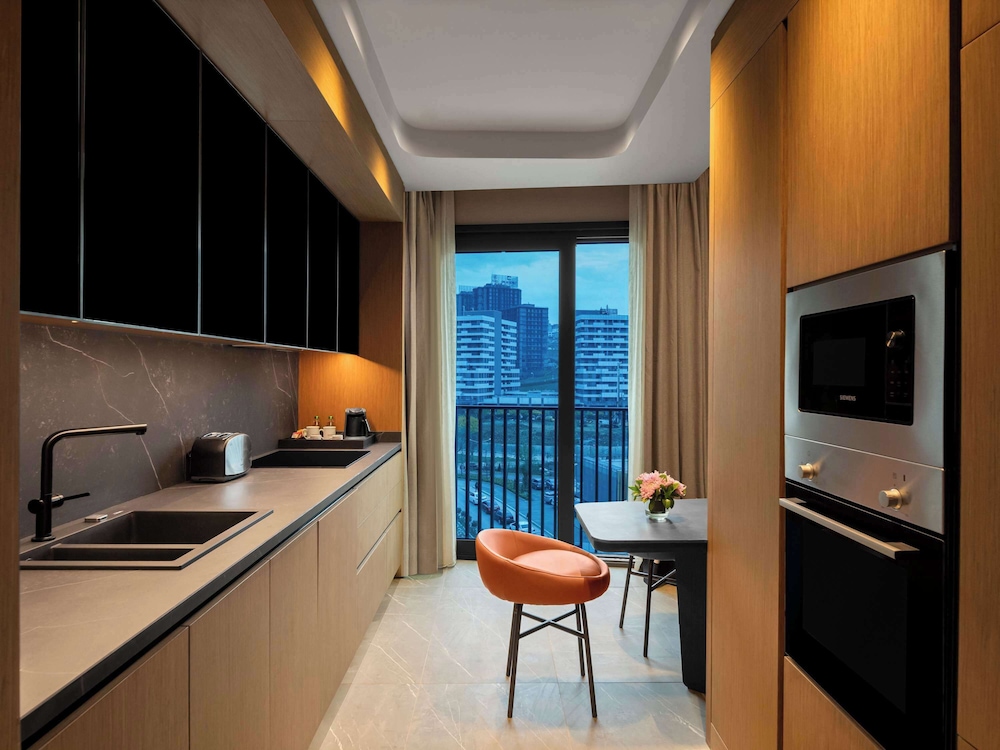 Movenpick Living Istanbul Saklivadi 53/59