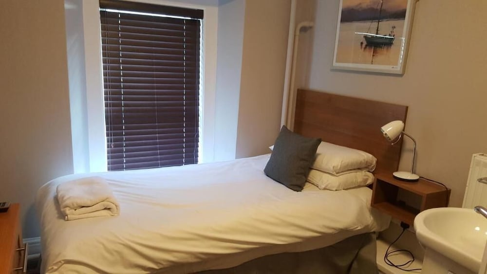 The York Hotel 49/49