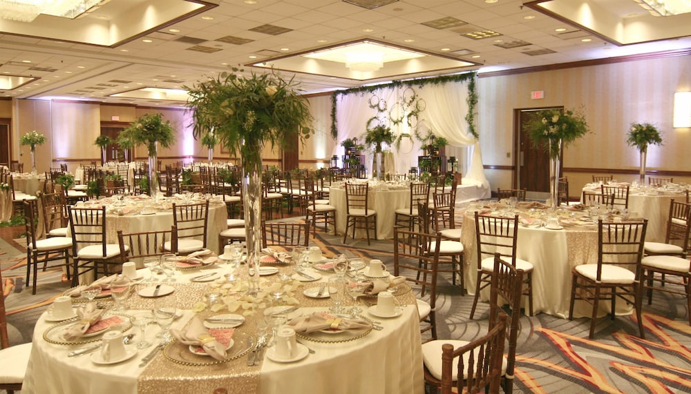 Doubletree By Hilton Chicago Alsip 54/78