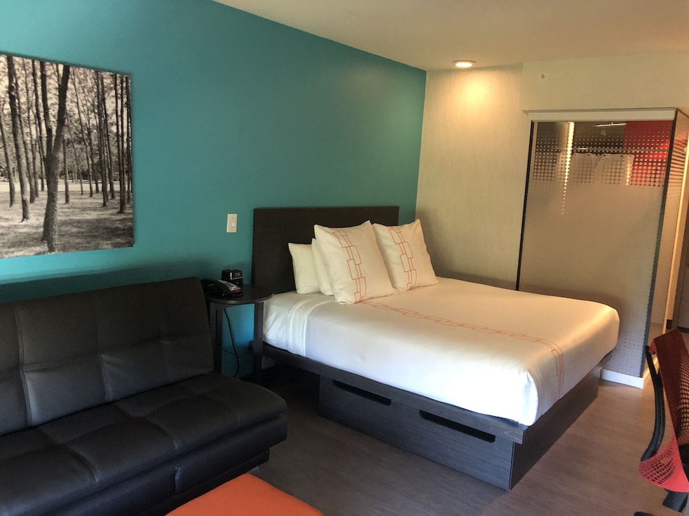Best Western Premier Springfield Plaza District Hotel 3/36