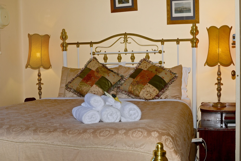 Edinburgh Gallery Bed Breakfast 21/61