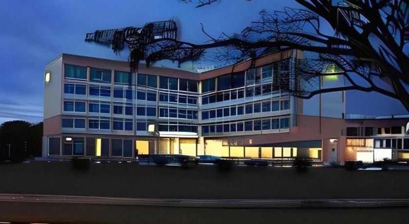 Kingwood Hotel Mukah 4/40