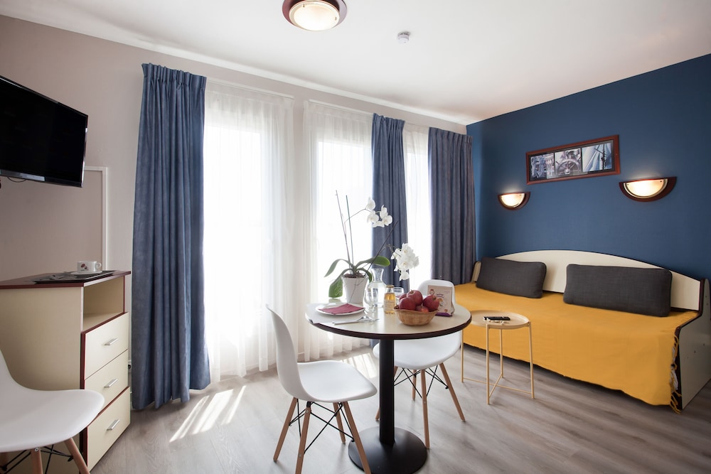 Appart City Classic Caen 44/69
