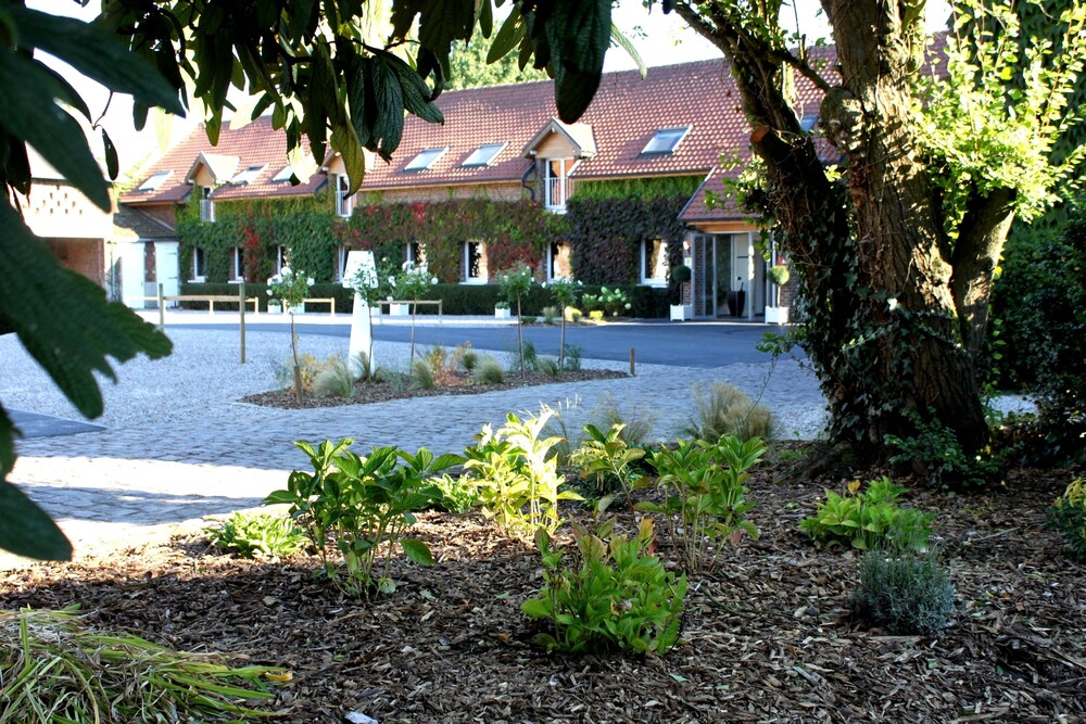 HOTEL LE MANOIR DE GAVRELLE 30/38